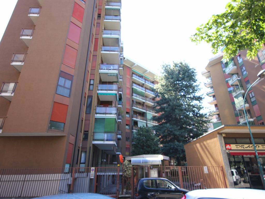 appartamento in vendita a Cologno Monzese