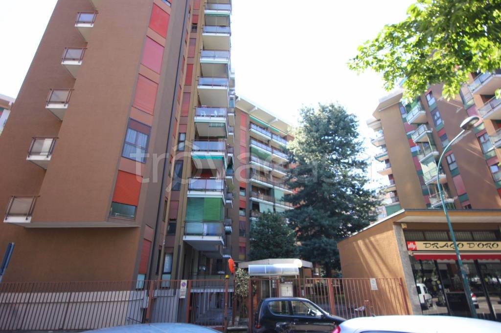 appartamento in vendita a Cologno Monzese