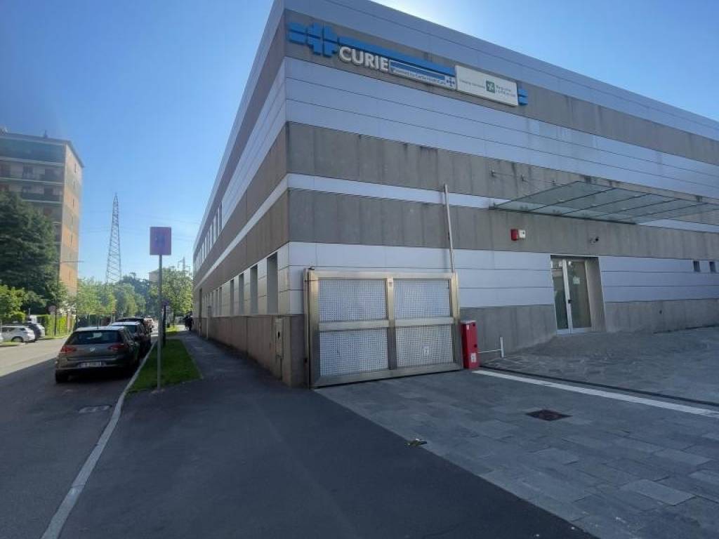 ufficio in vendita a Cologno Monzese in zona San Maurizio al Lambro