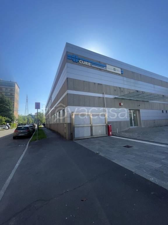 ufficio in vendita a Cologno Monzese in zona San Maurizio al Lambro