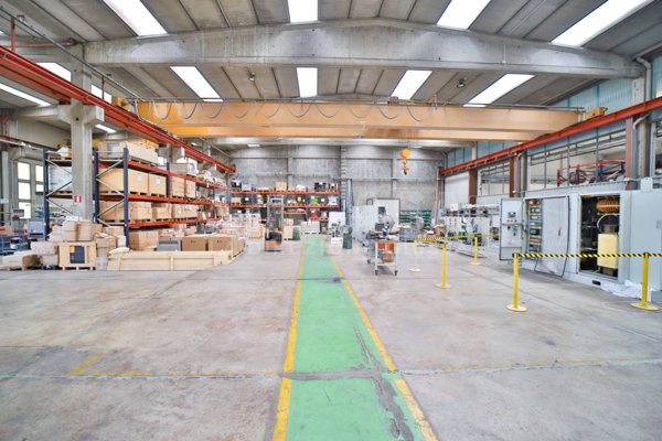 capannone in vendita a Cologno Monzese