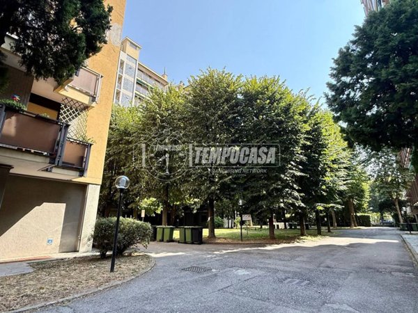 appartamento in vendita a Cologno Monzese