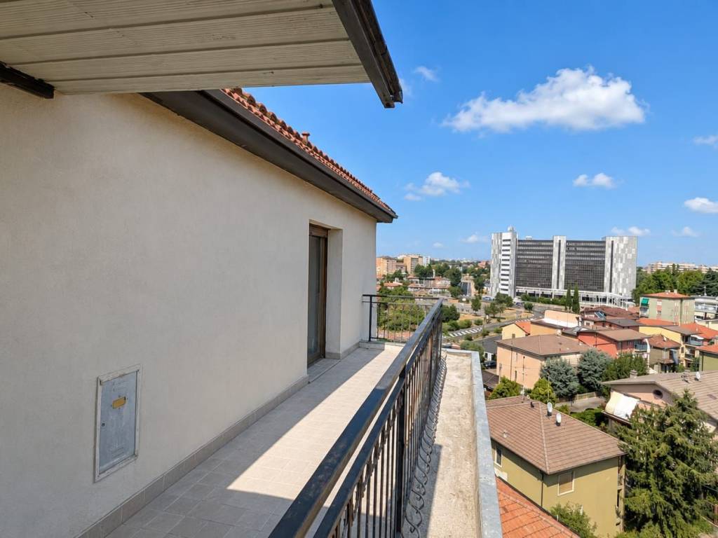 appartamento in vendita a Cologno Monzese