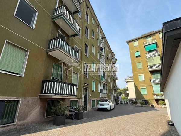 appartamento in vendita a Cologno Monzese