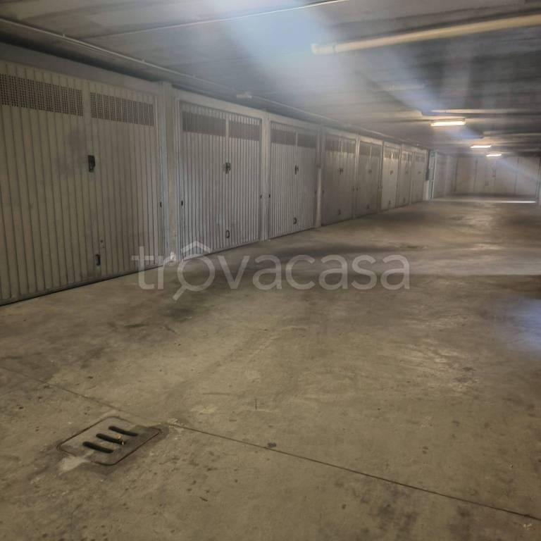 box auto in vendita a Cologno Monzese