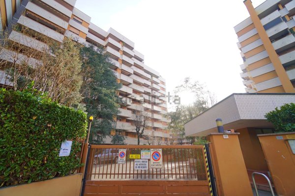appartamento in vendita a Cologno Monzese