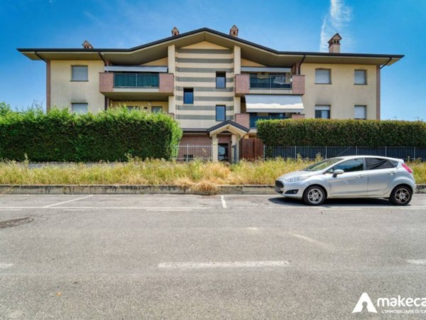 appartamento in vendita a Colturano in zona Balbiano