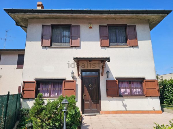 casa indipendente in vendita a Colturano