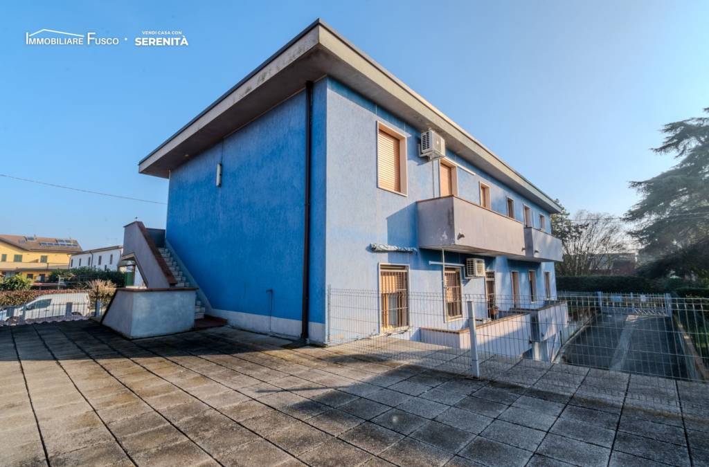 appartamento in vendita a Colturano in zona Balbiano