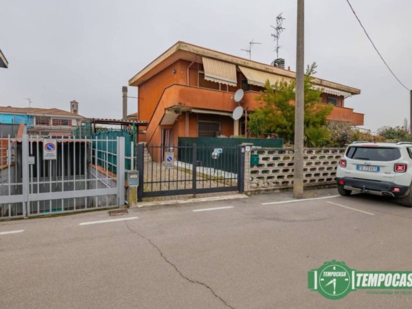 casa indipendente in vendita a Colturano in zona Balbiano