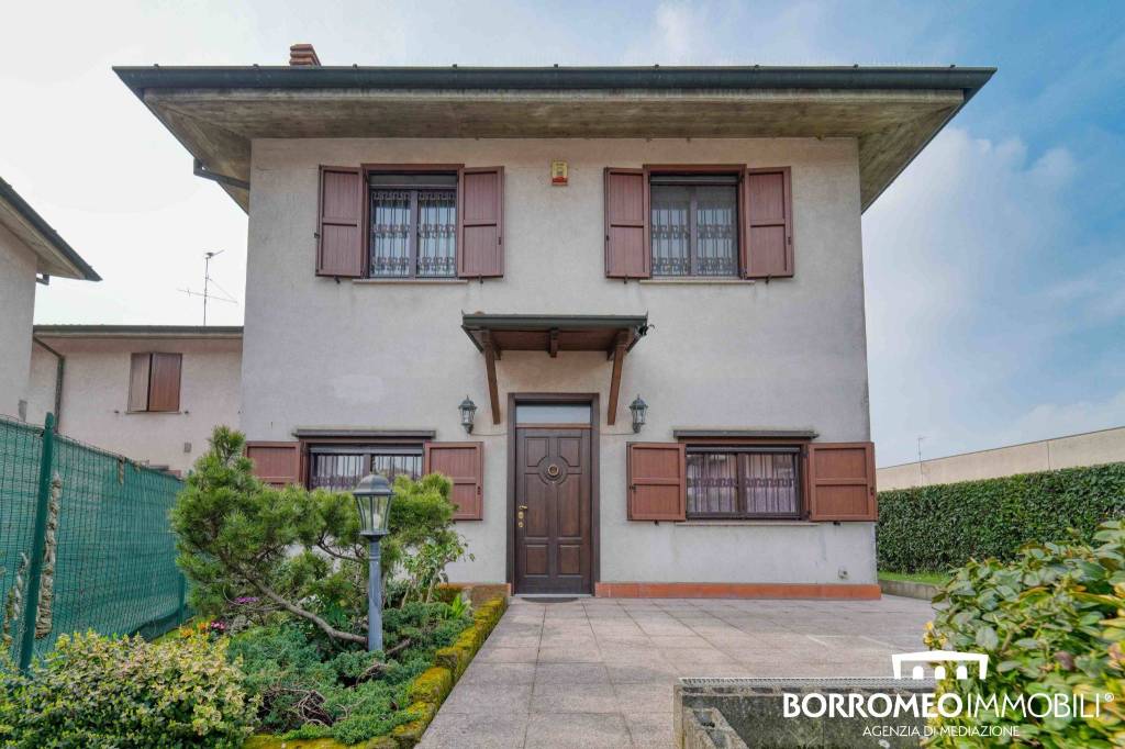 casa indipendente in vendita a Colturano