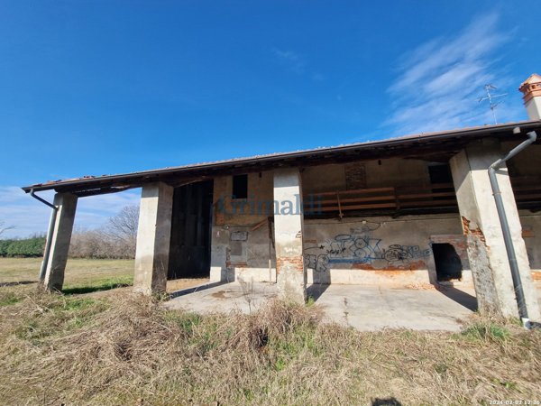 azienda agricola in vendita a Corbetta