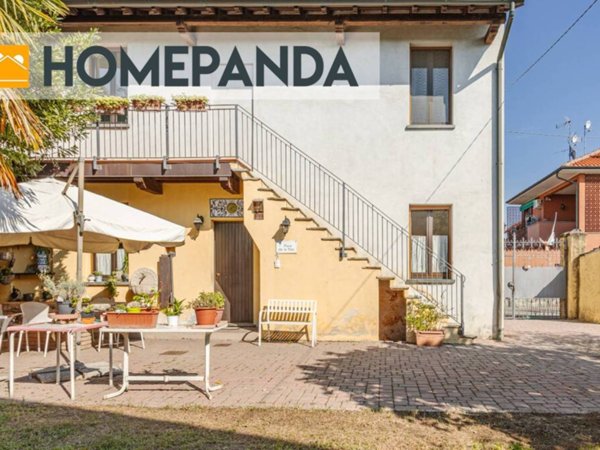 casa indipendente in vendita a Corbetta in zona Battuello