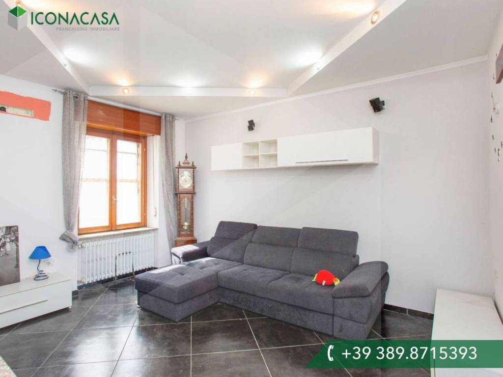 casa indipendente in vendita a Corbetta in zona Soriano