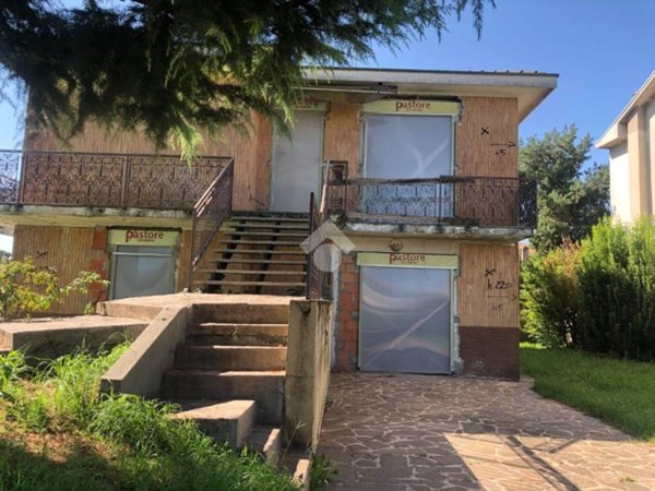 casa indipendente in vendita a Corbetta