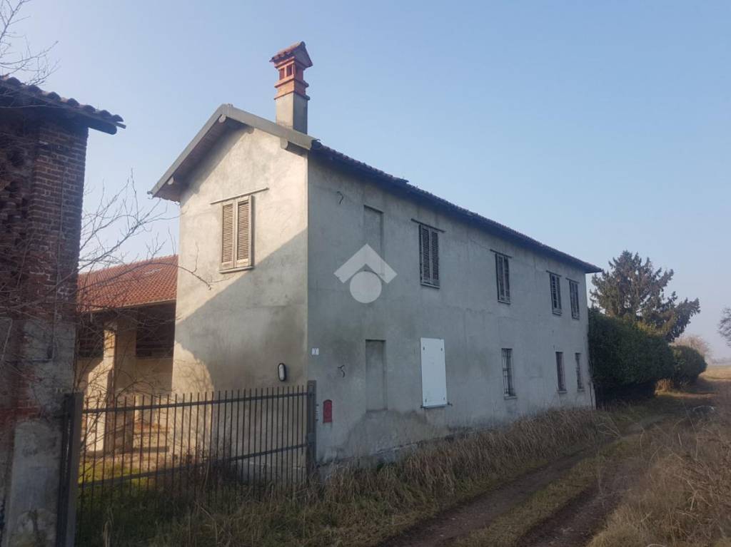 azienda agricola in vendita a Corbetta