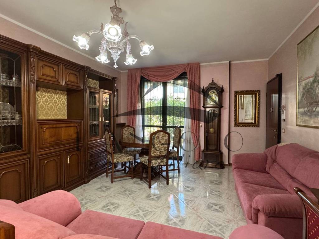 appartamento in vendita a Corbetta in zona Pobbia