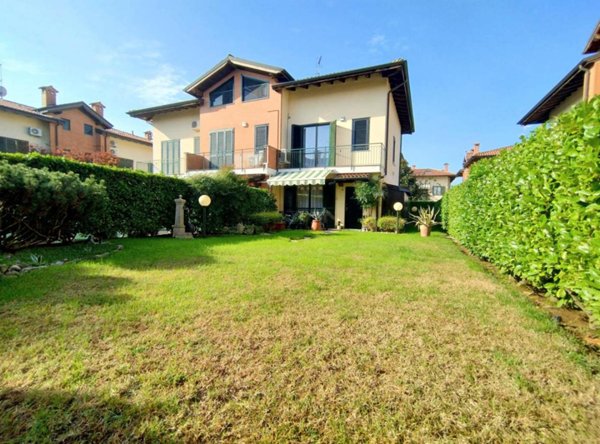 casa indipendente in vendita a Corbetta in zona Soriano