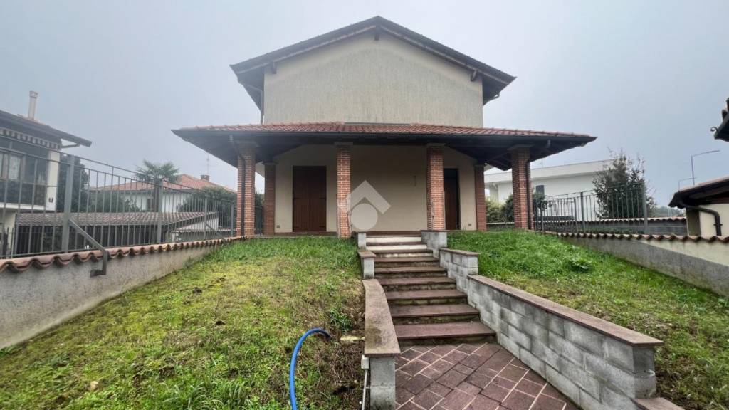casa indipendente in vendita a Corbetta