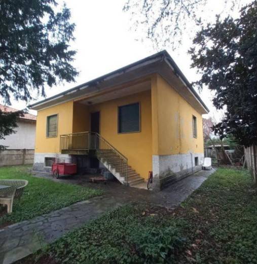 casa indipendente in vendita a Corbetta