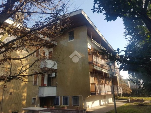 casa indipendente in vendita a Corbetta in zona Soriano