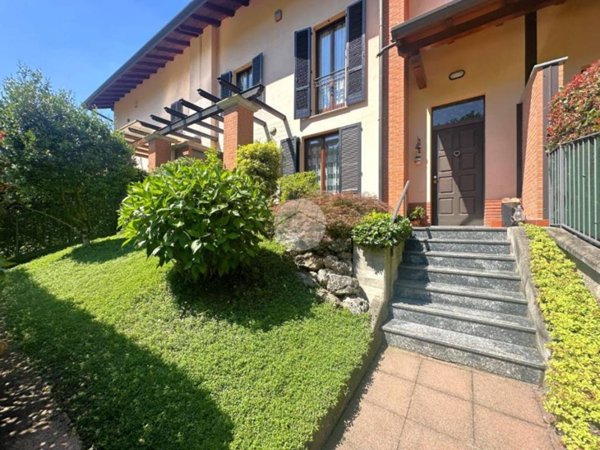 casa indipendente in vendita a Corbetta