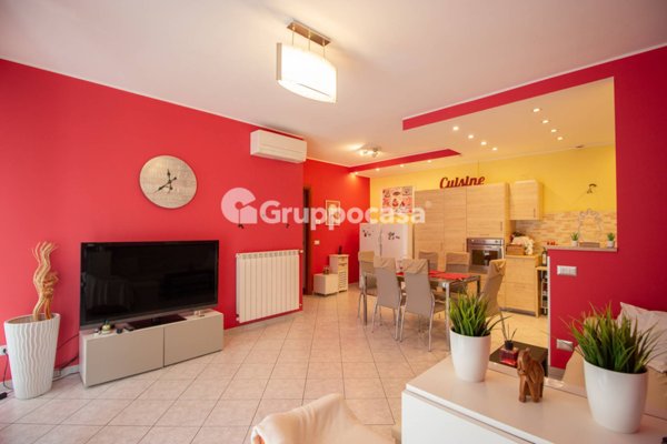 appartamento in vendita a Corbetta in zona Soriano