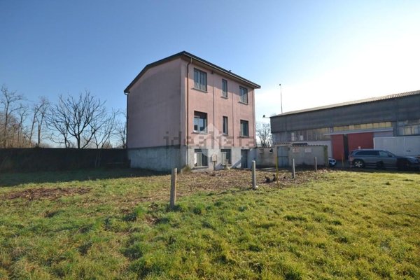appartamento in vendita a Corbetta
