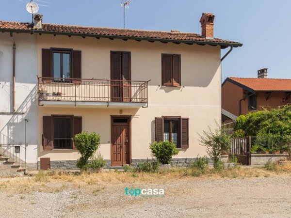 casa indipendente in vendita a Corbetta in zona Soriano