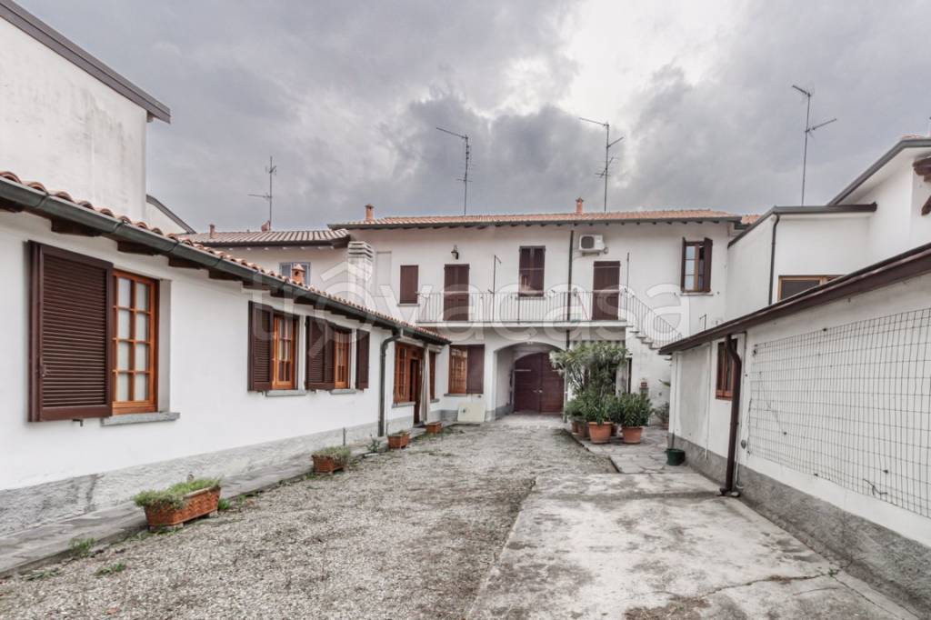casa indipendente in vendita a Corbetta