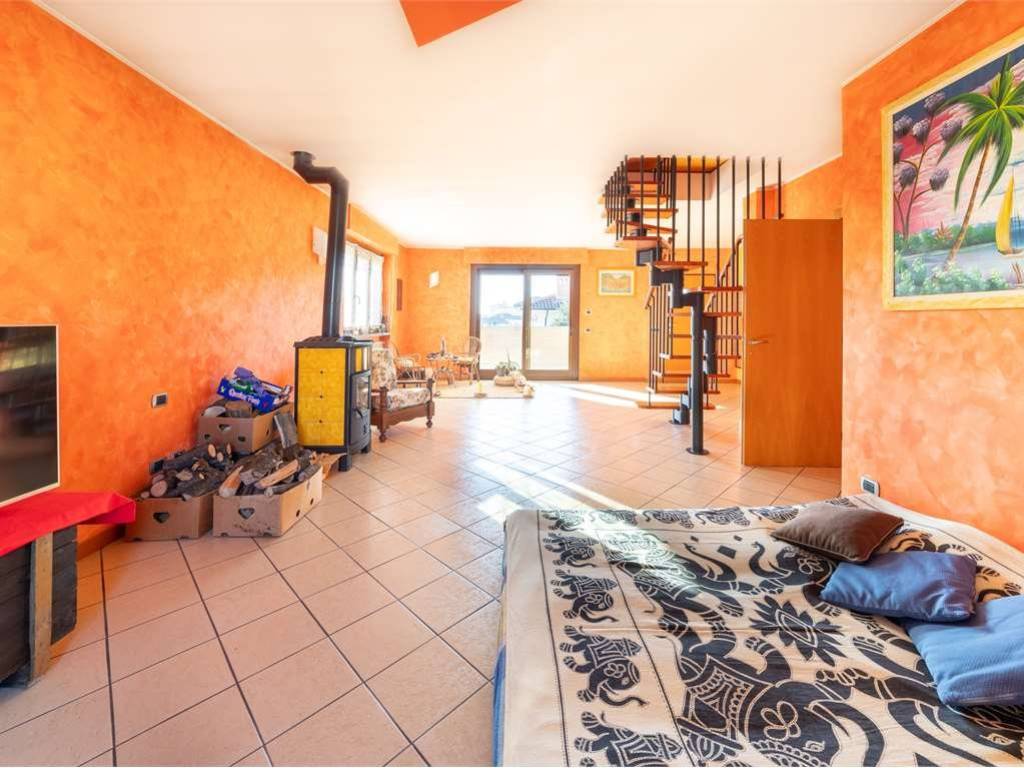 casa indipendente in vendita a Corbetta