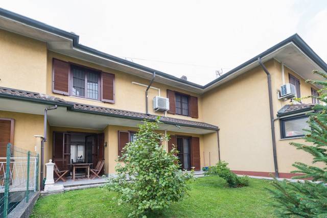 casa indipendente in vendita a Corbetta