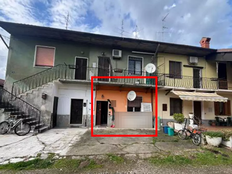 appartamento in vendita a Corbetta in zona Battuello