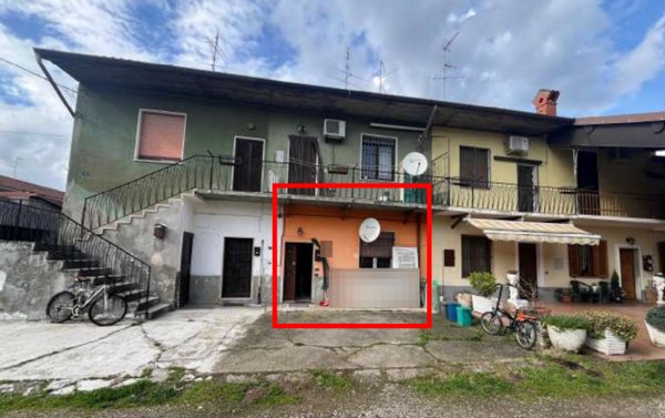 appartamento in vendita a Corbetta in zona Battuello
