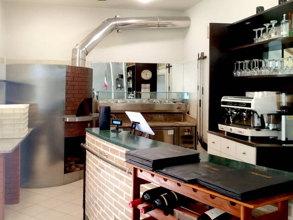 negozio in vendita a Corbetta