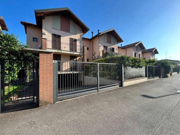 casa indipendente in vendita a Corbetta