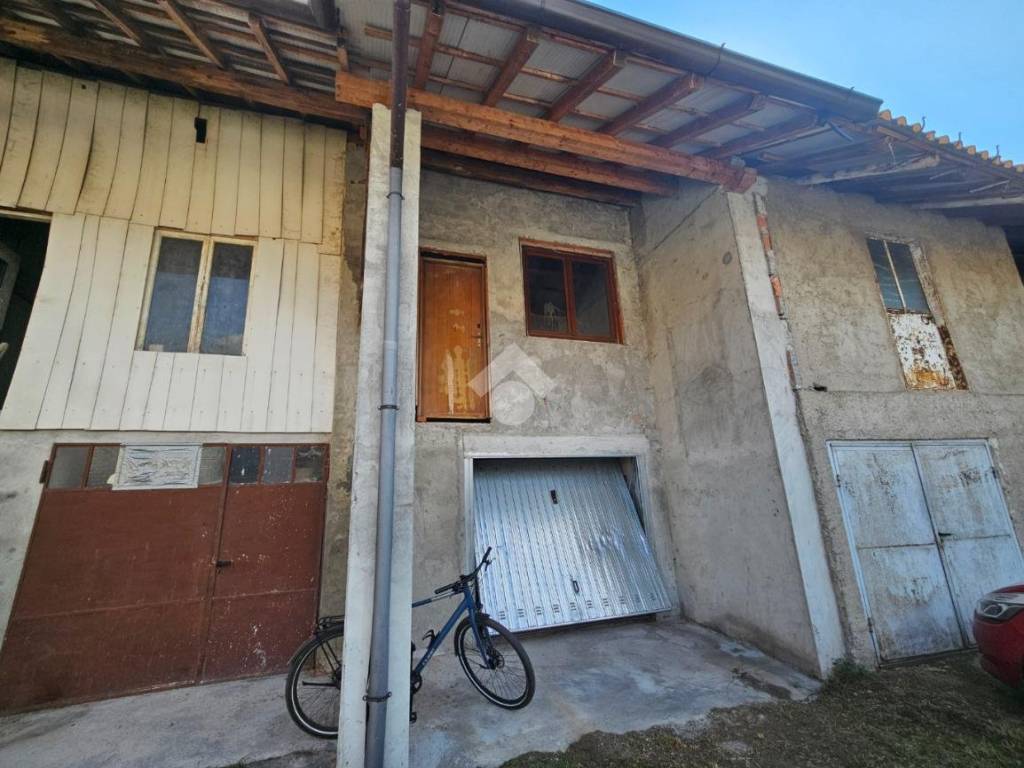 appartamento in vendita a Corbetta in zona Soriano