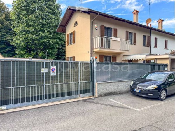 casa indipendente in vendita a Corbetta