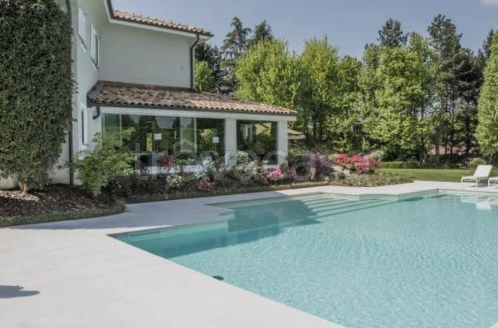 casa indipendente in vendita a Corbetta