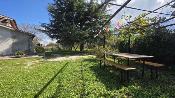 appartamento in vendita a Corbetta in zona Soriano