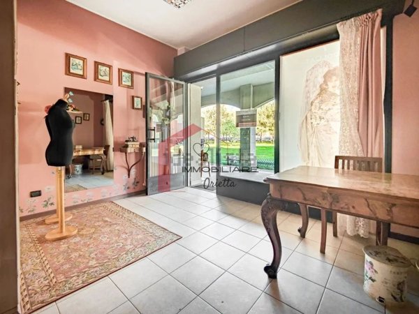 ufficio in vendita a Corbetta