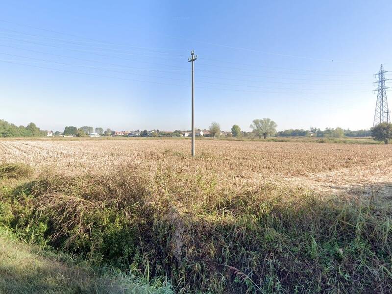 terreno edificabile in vendita a Corbetta in zona Soriano