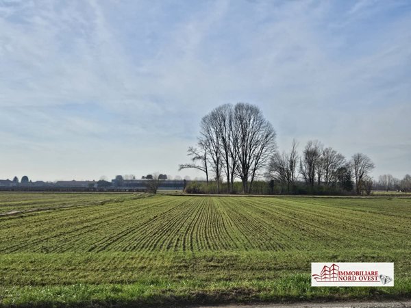 terreno agricolo in vendita a Corbetta in zona Battuello