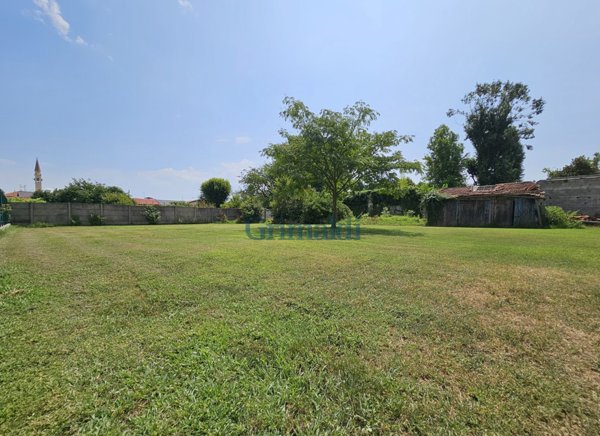 casale in vendita a Corbetta