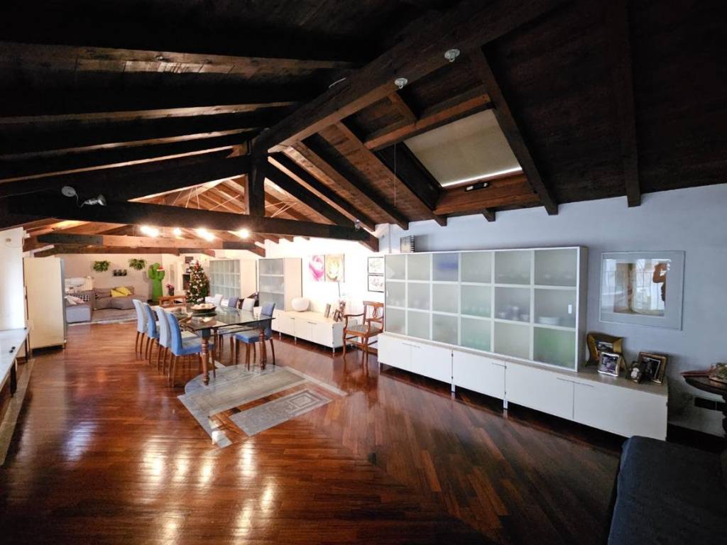 casa indipendente in vendita a Corbetta