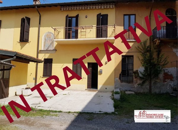 casa indipendente in vendita a Corbetta in zona Battuello