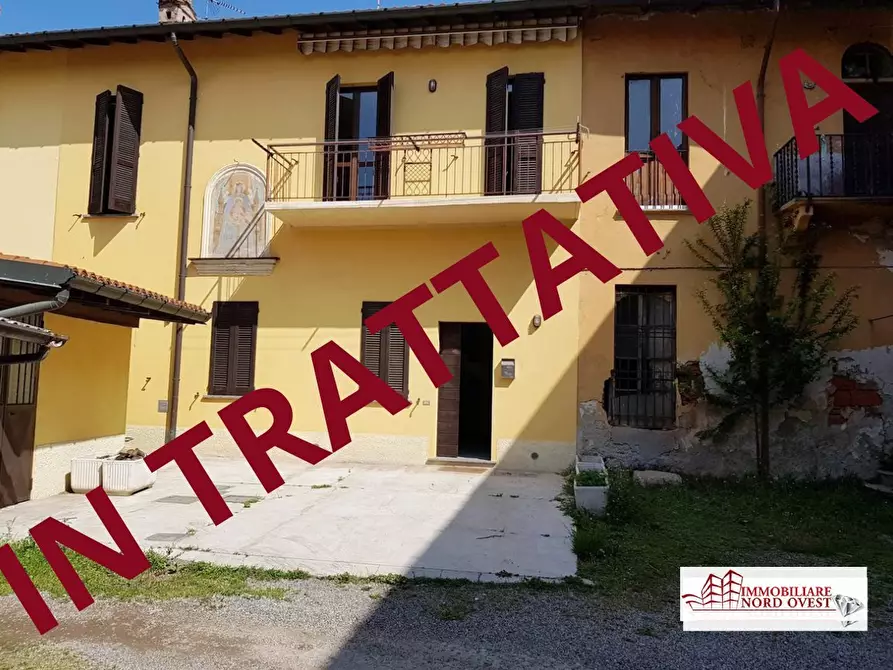 casa indipendente in vendita a Corbetta in zona Battuello
