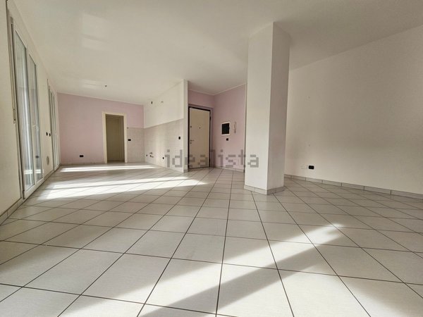 appartamento in vendita a Corbetta in zona Battuello