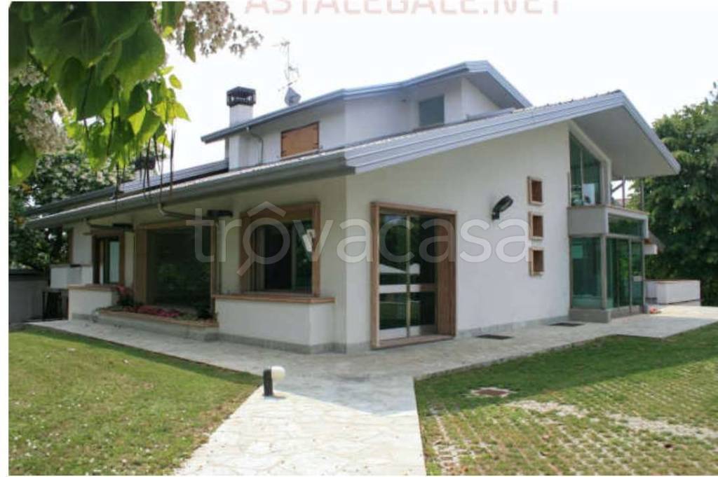 casa indipendente in vendita a Corbetta