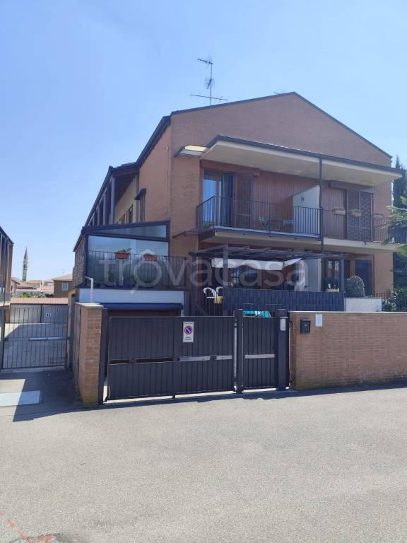 casa indipendente in vendita a Corbetta